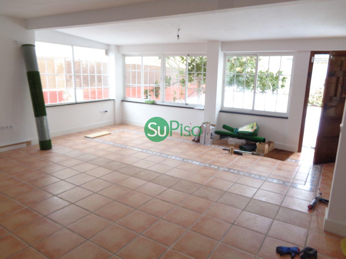 Venta de chalet en Yeles