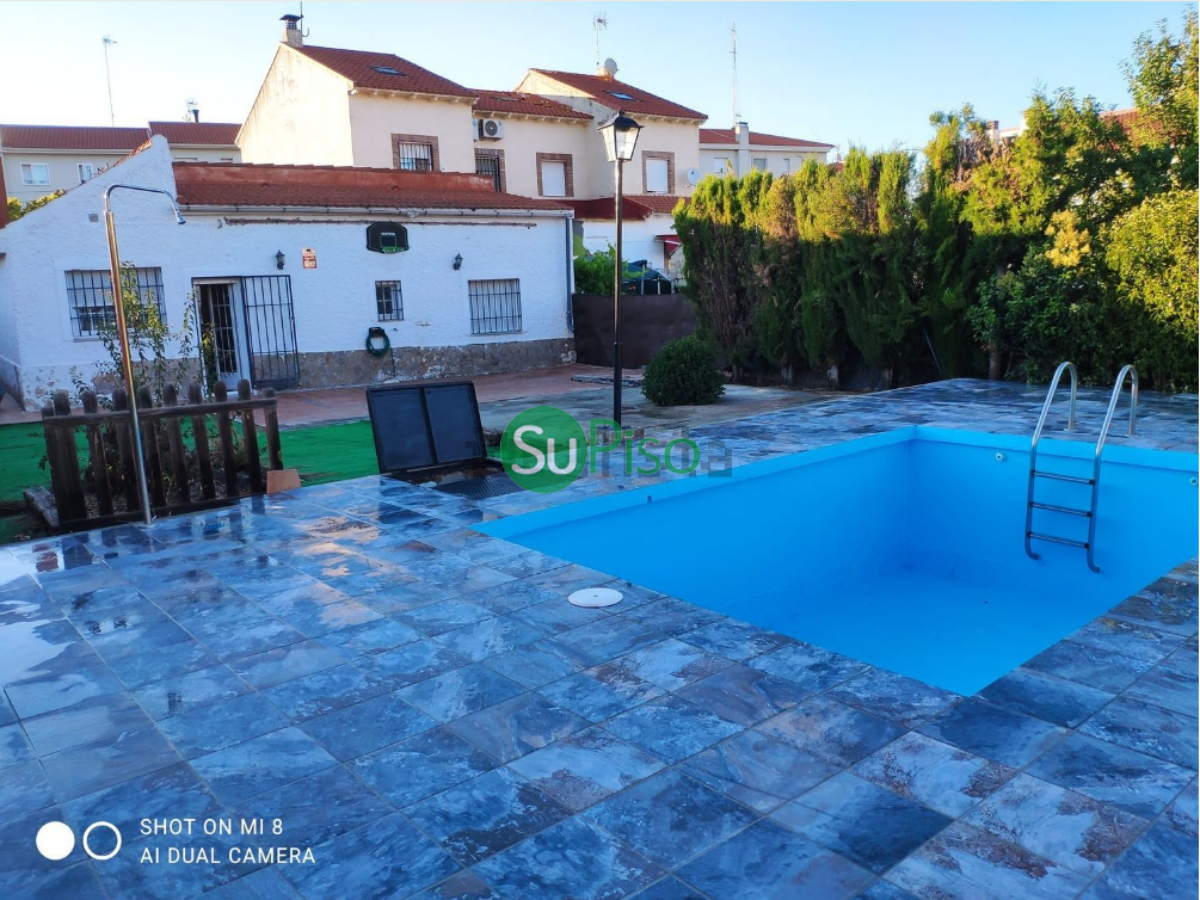 Venta de chalet en Yeles
