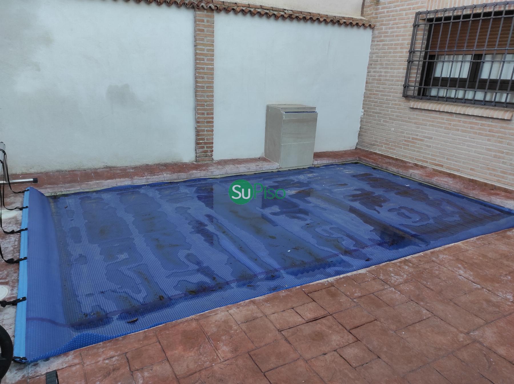 For sale of chalet in Yeles