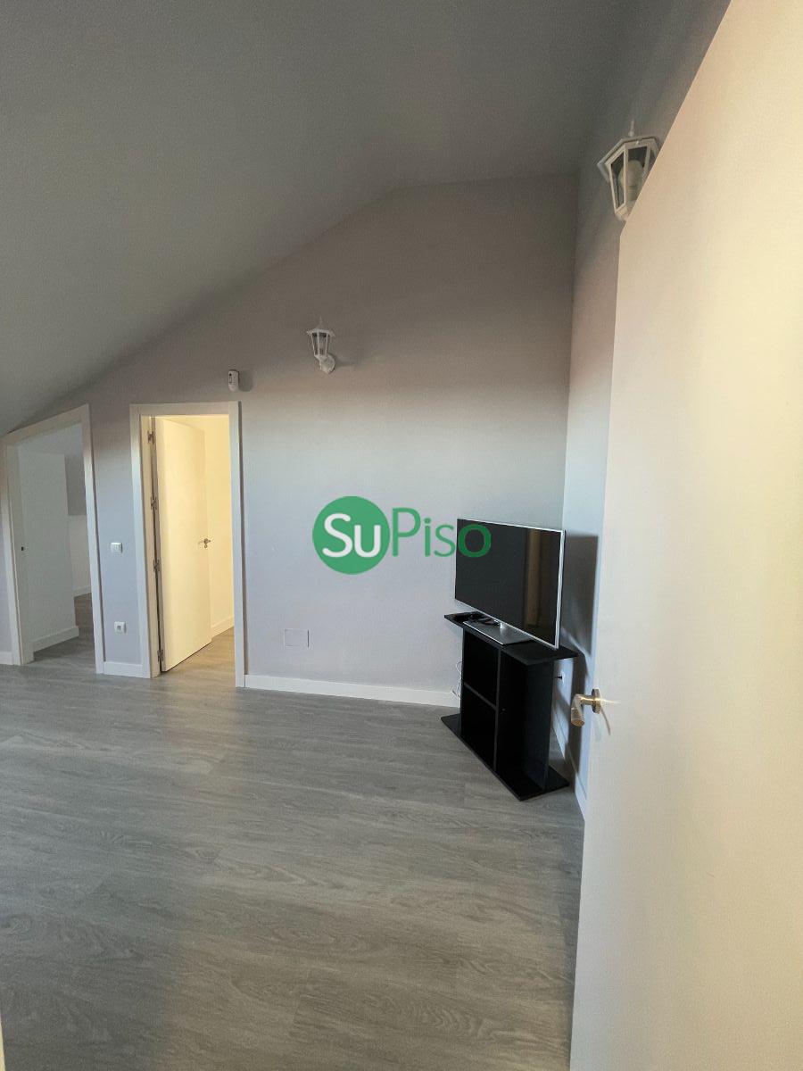 For rent of penthouse in Yeles