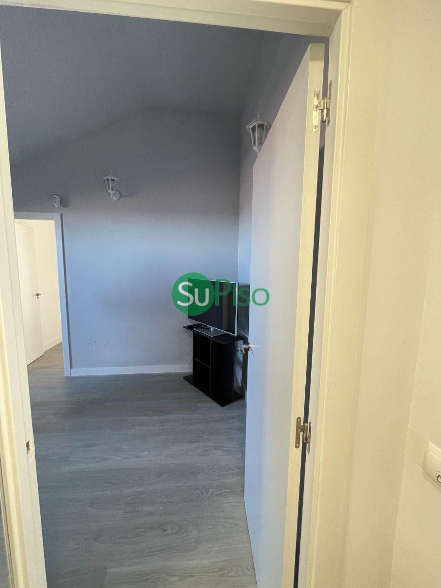 For rent of penthouse in Yeles