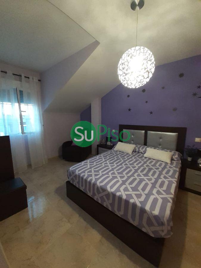 For sale of penthouse in Yeles