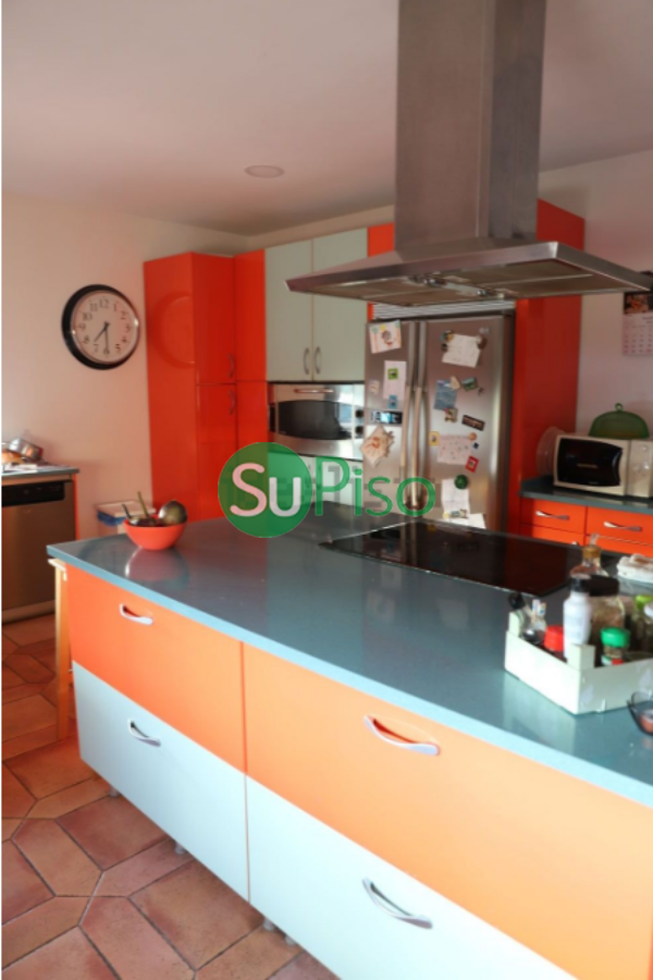 For sale of chalet in Yeles