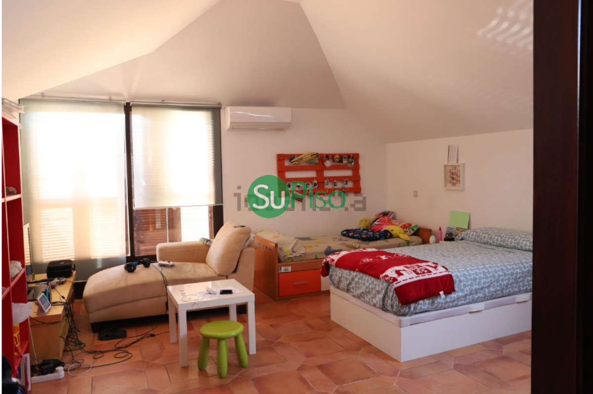 For sale of chalet in Yeles