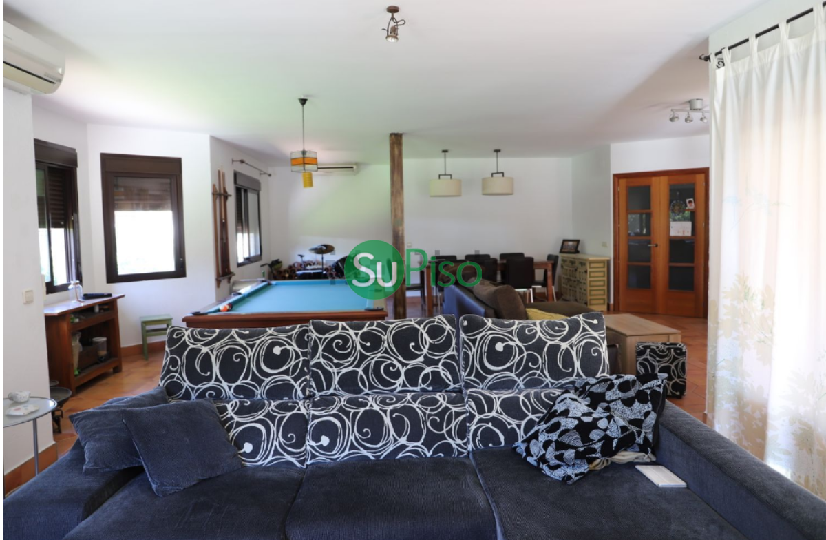 For sale of chalet in Yeles