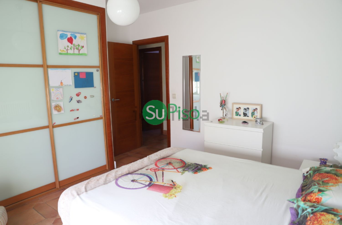 For sale of chalet in Yeles