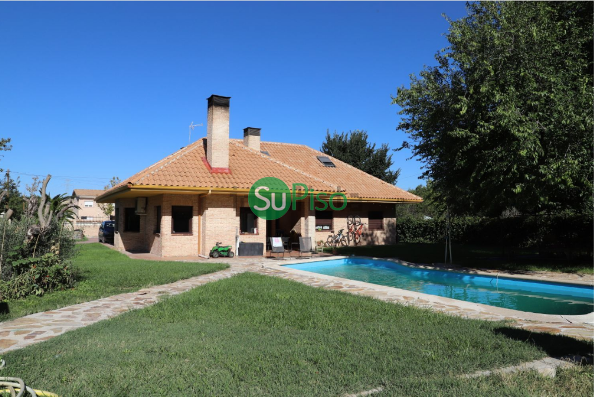 For sale of chalet in Yeles