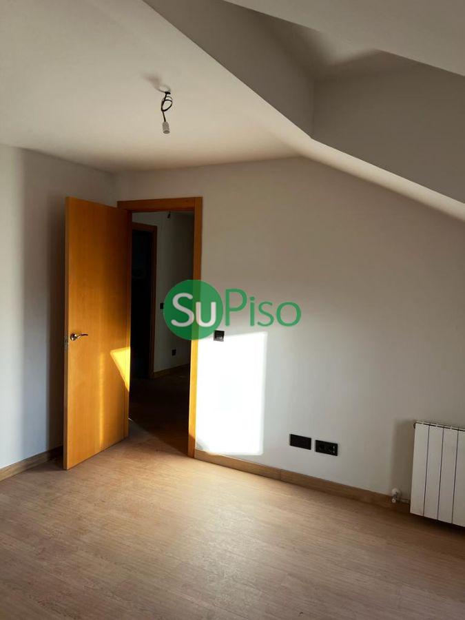 For sale of flat in Yeles
