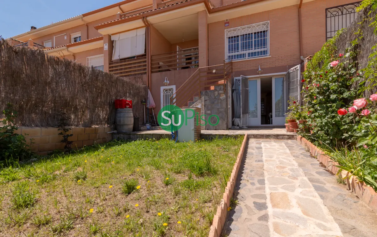 For sale of chalet in Yeles