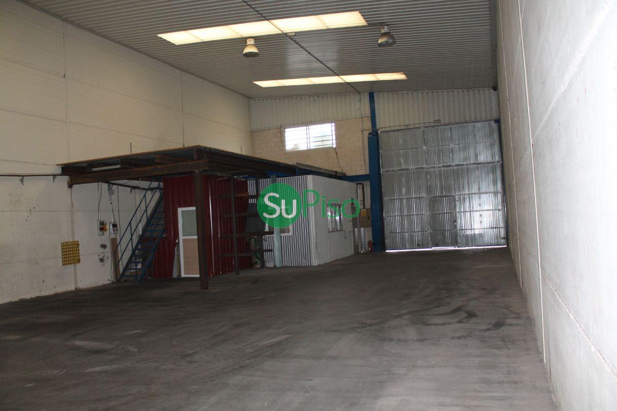 For rent of industrial plant/warehouse in Illescas