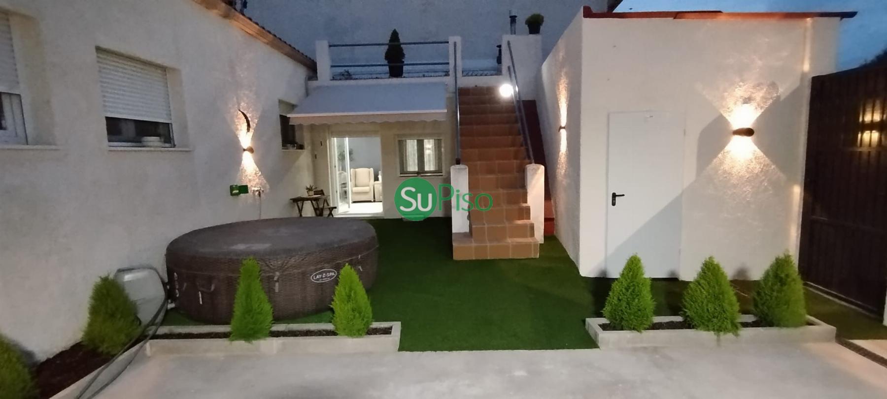 For sale of chalet in Yeles