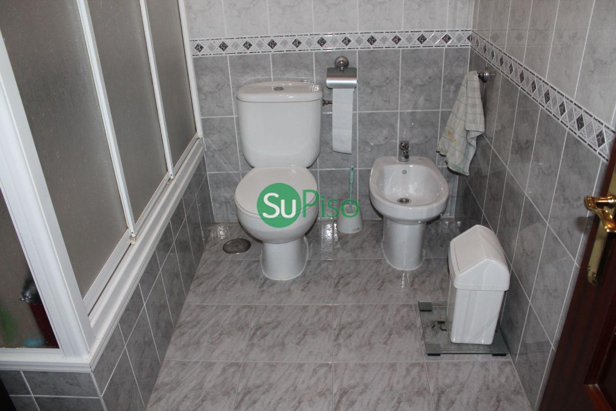 For sale of chalet in Yeles