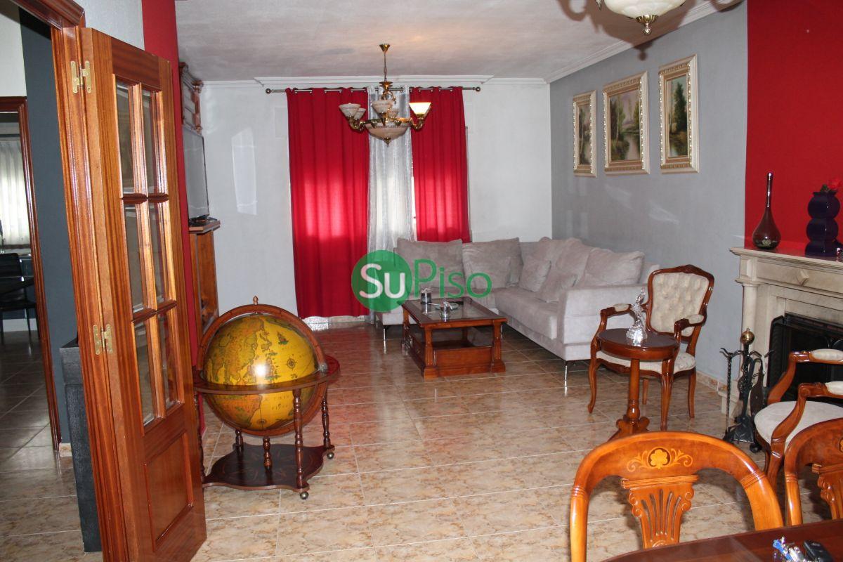 For sale of chalet in Yeles