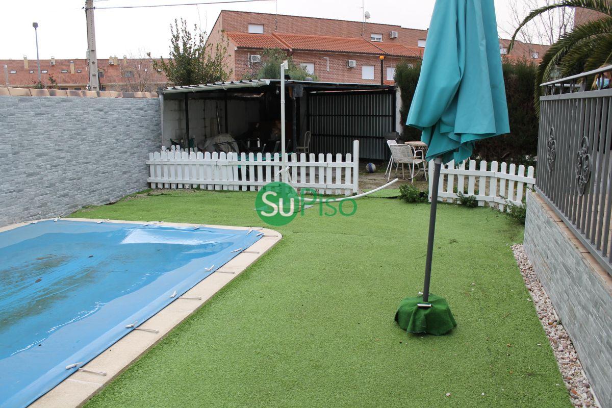 For sale of chalet in Yeles