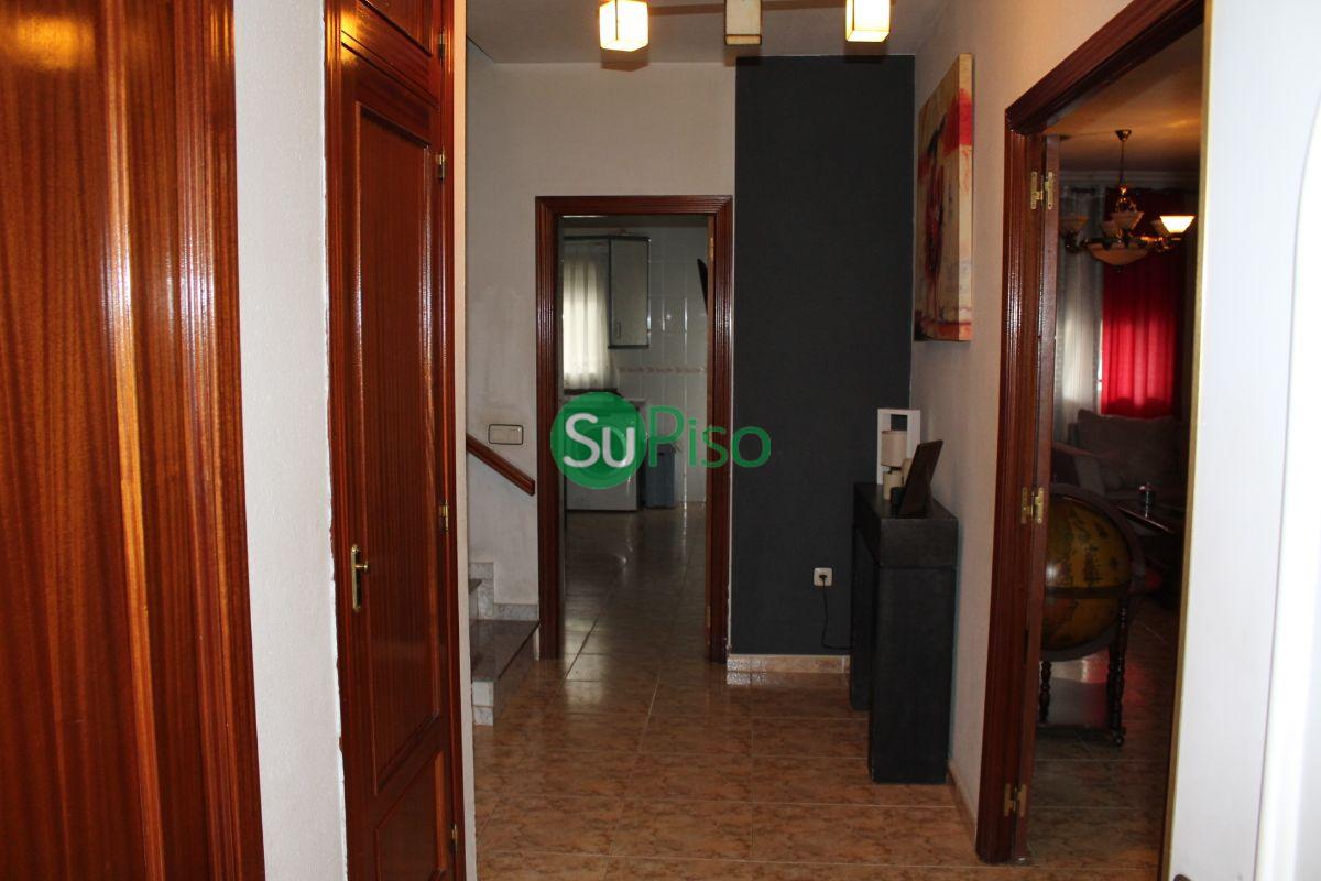 For sale of chalet in Yeles