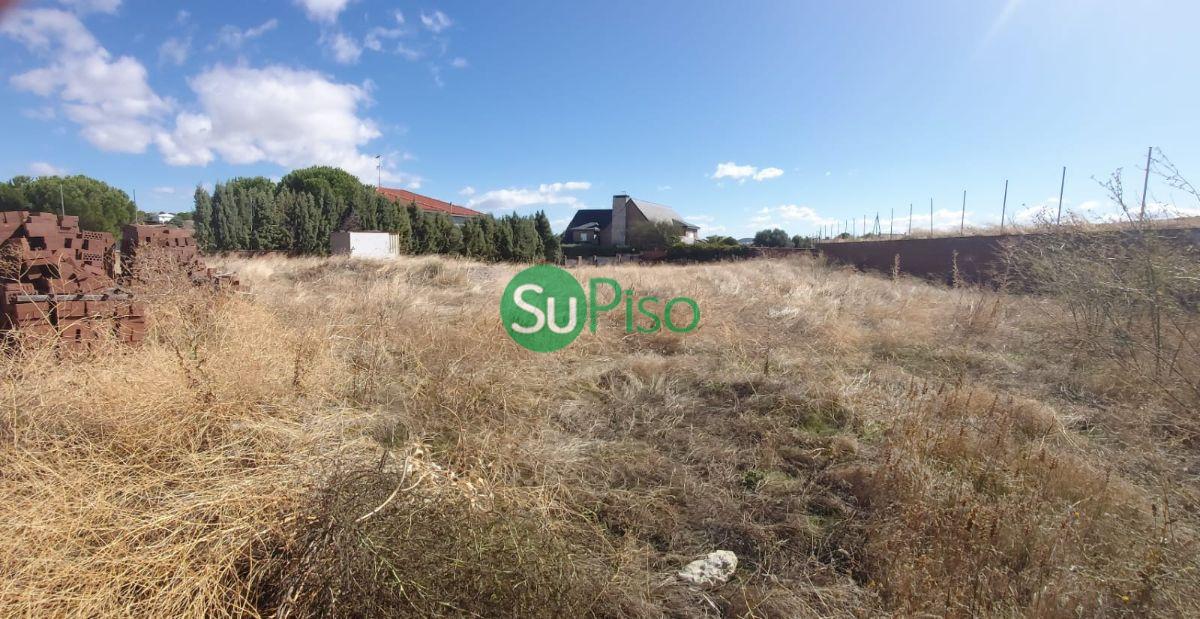 For sale of land in Yeles