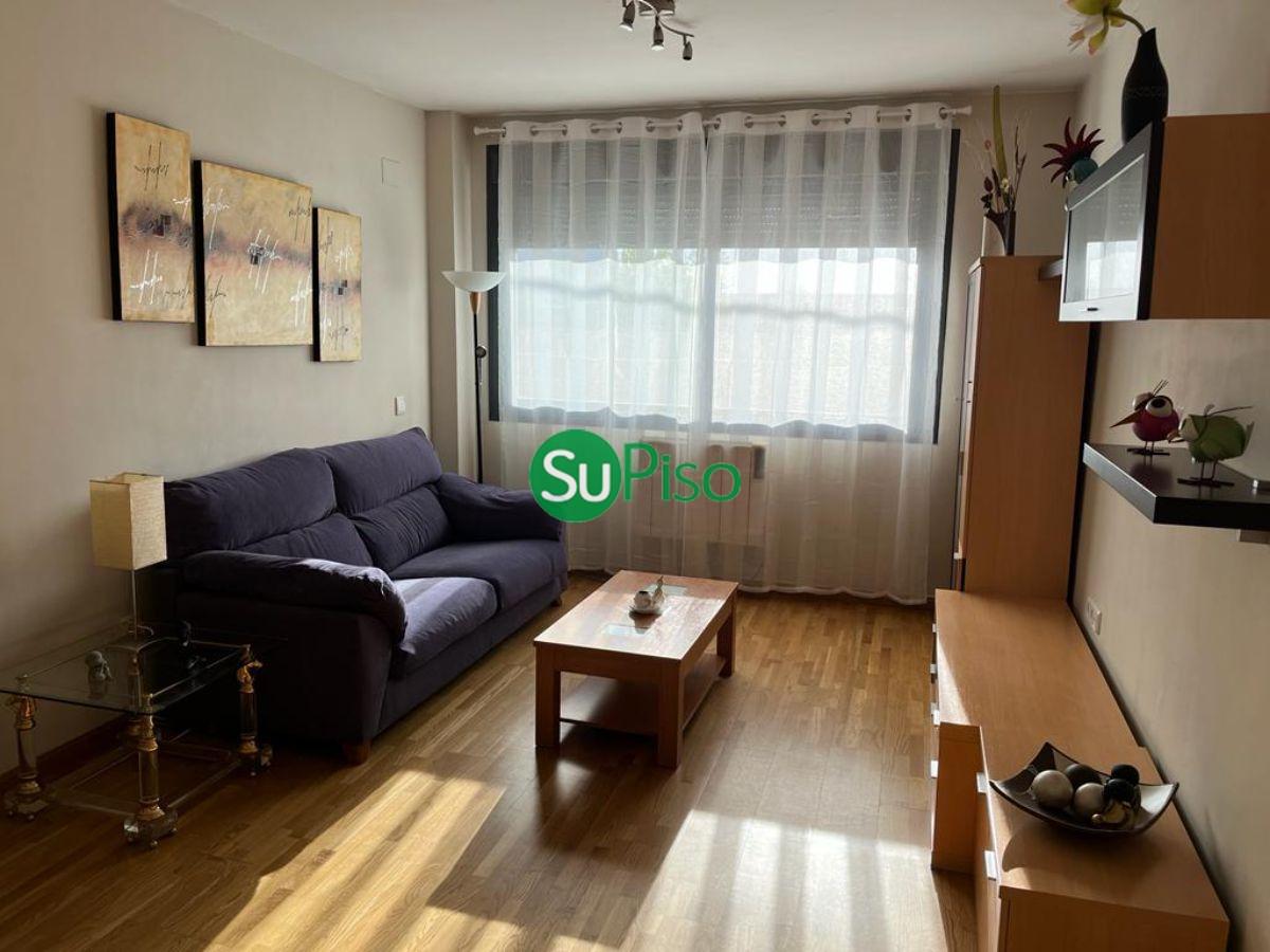 For rent of flat in Esquivias