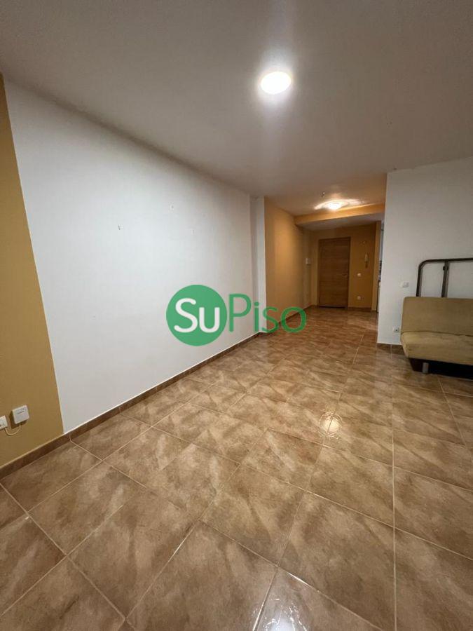 For sale of study in Yeles
