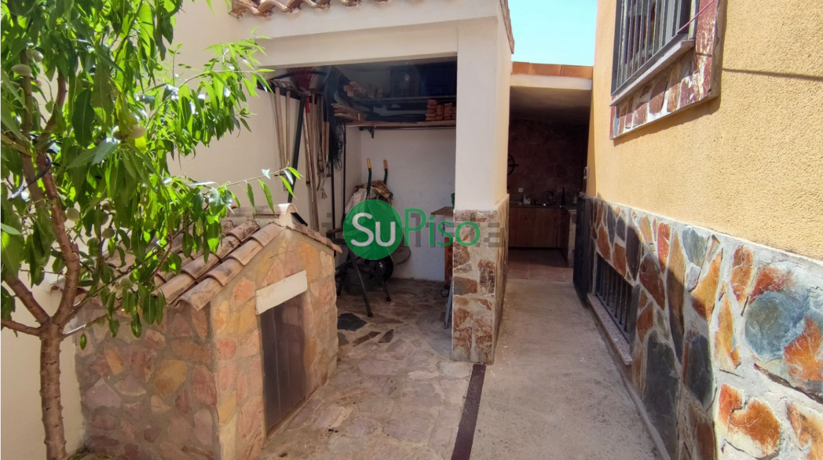 For sale of house in Carranque