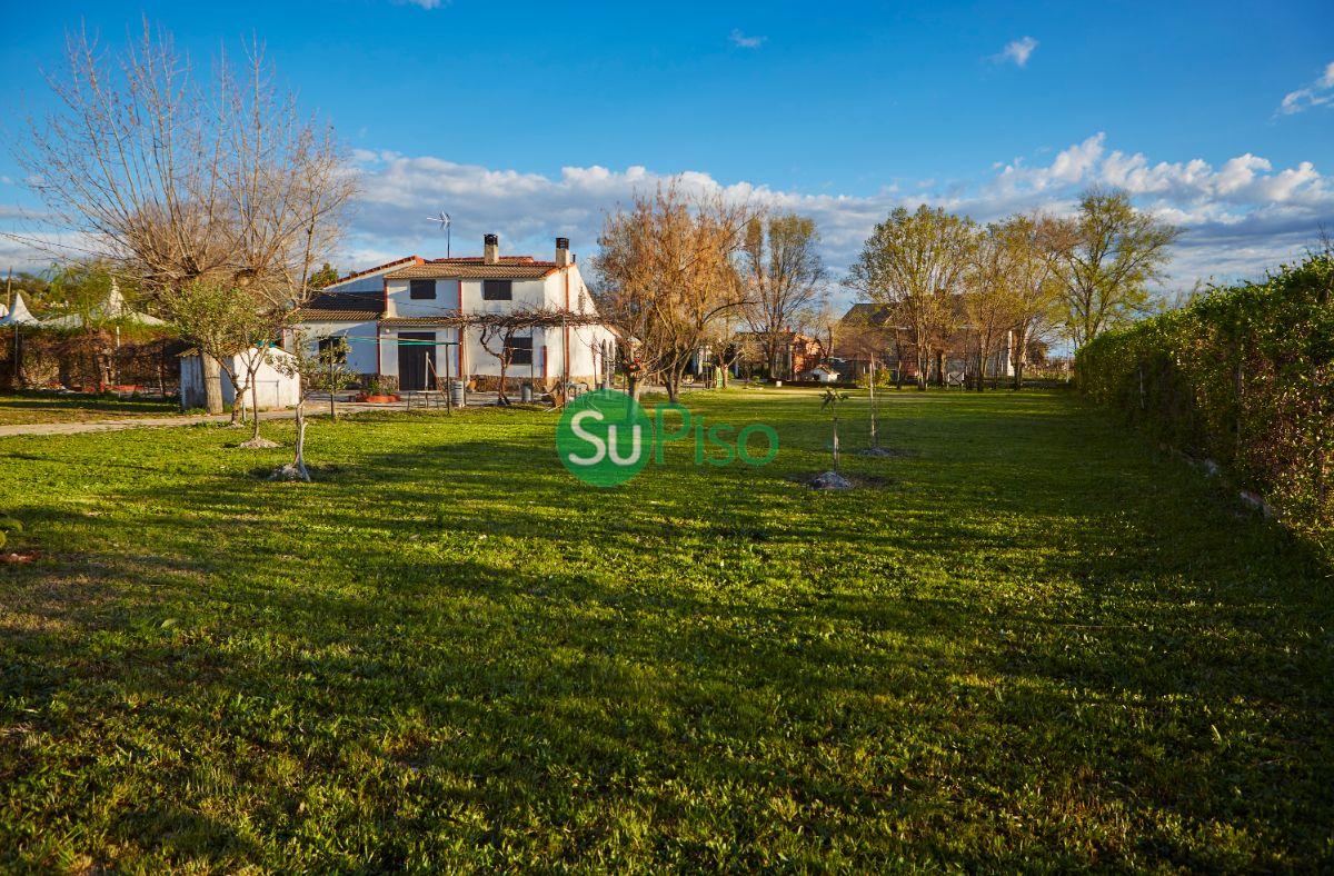 For sale of house in Yeles