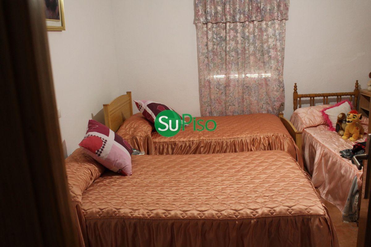 For sale of house in Yeles