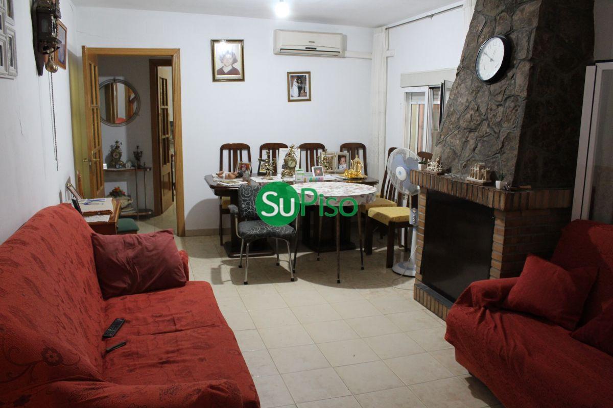 For sale of house in Yeles