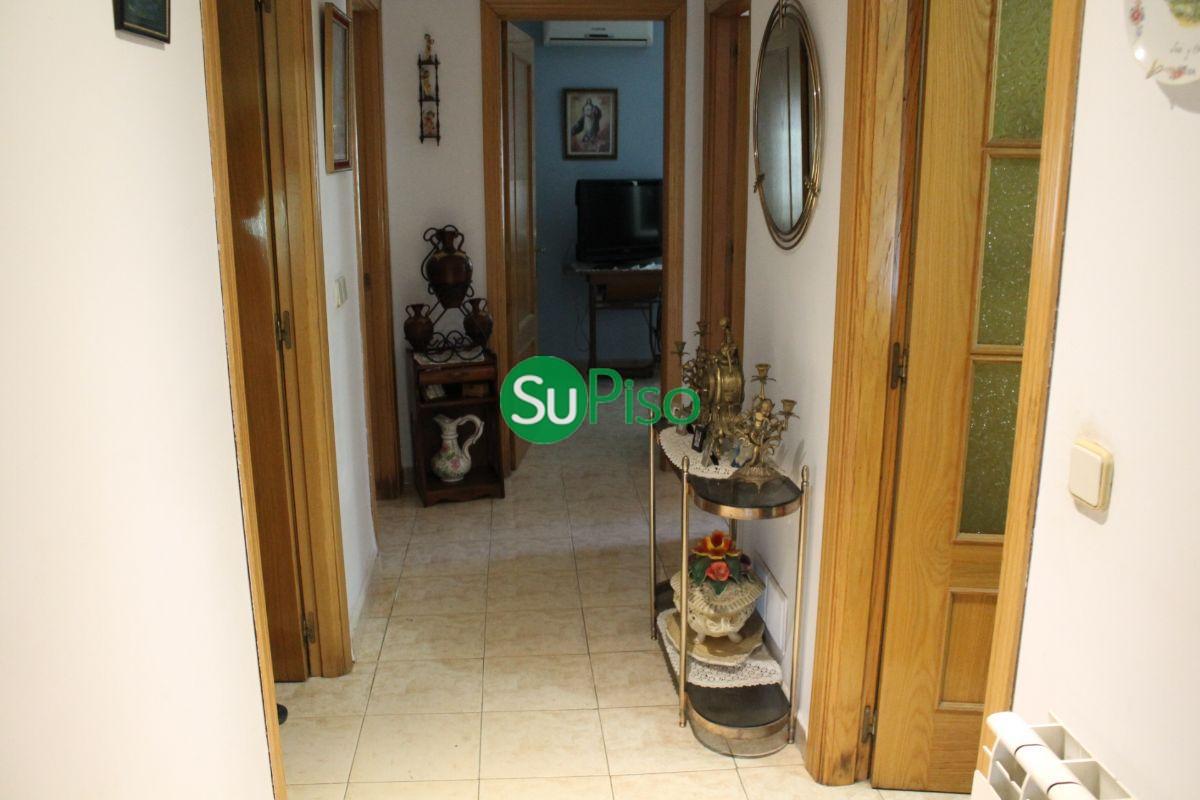 For sale of house in Yeles