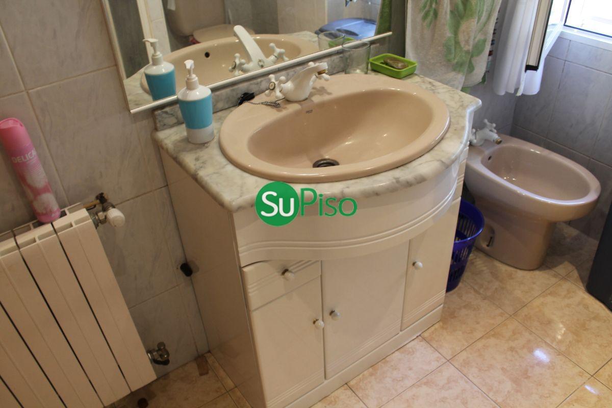 For sale of house in Yeles