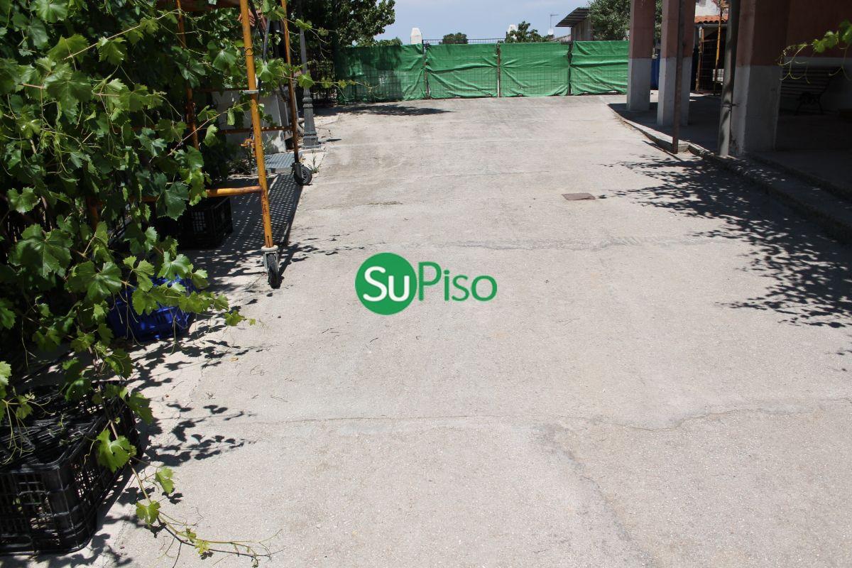 For sale of house in Yeles