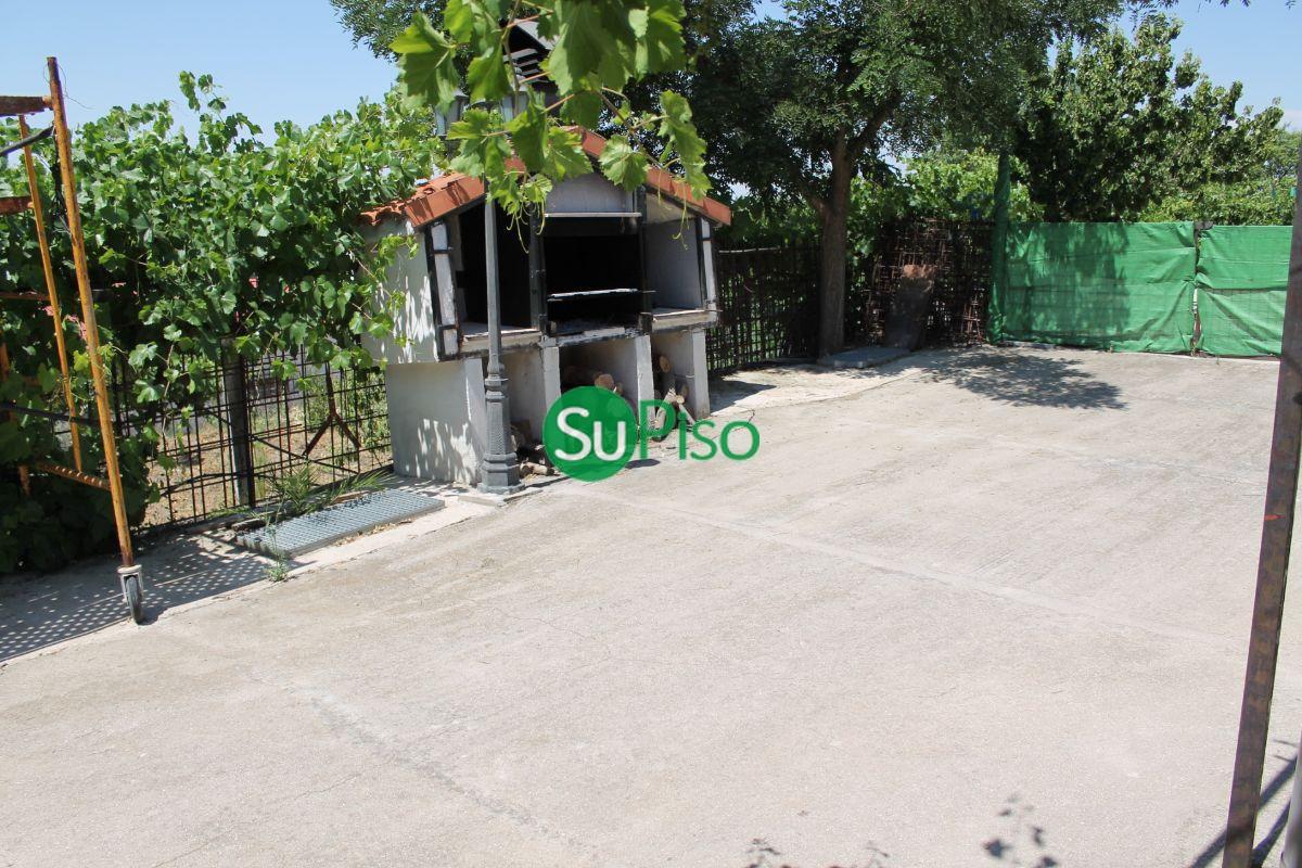 For sale of house in Yeles