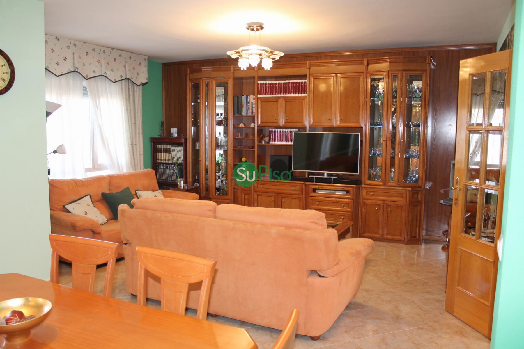 Venta de chalet en Yeles