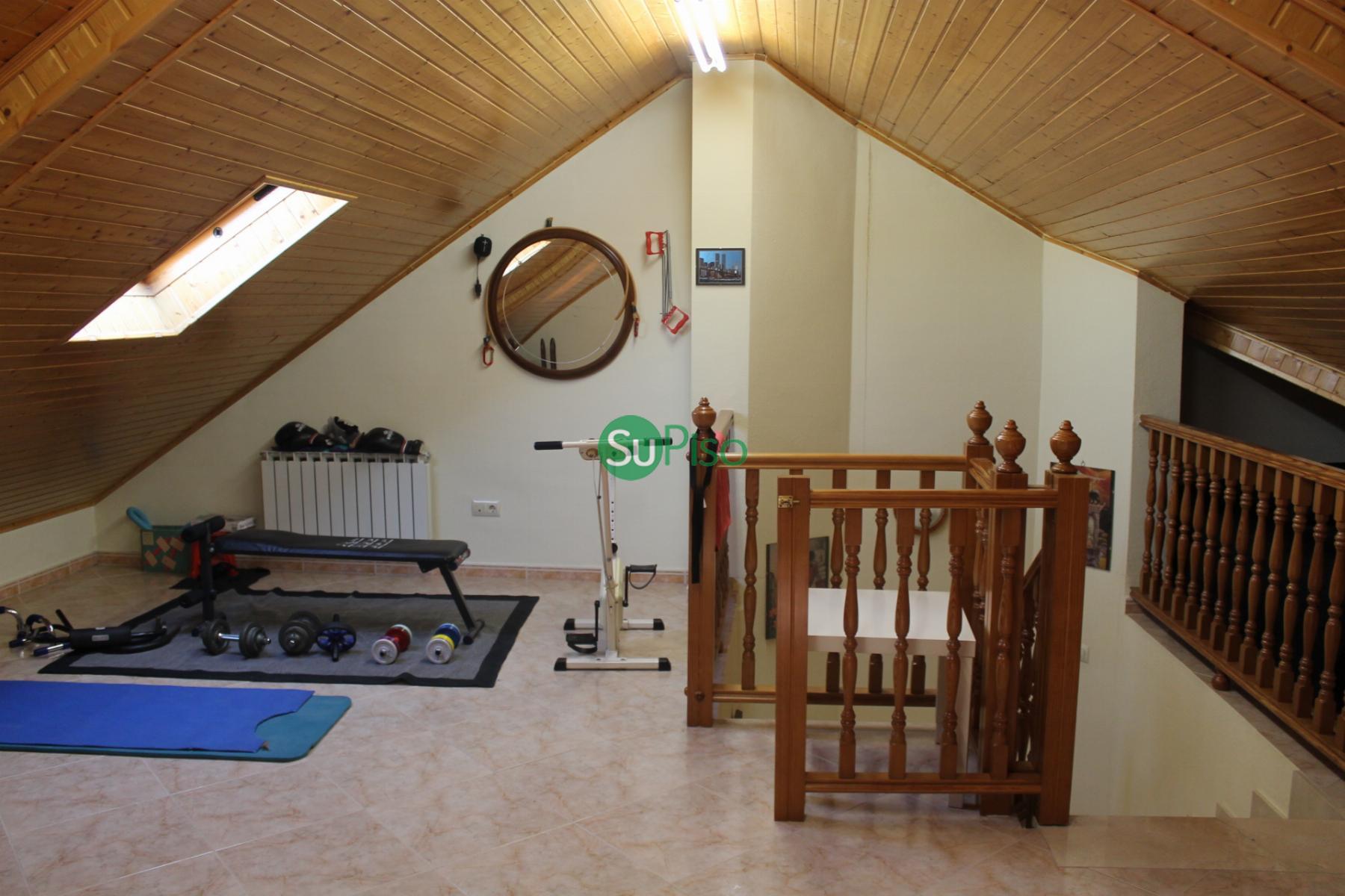 Venta de chalet en Yeles