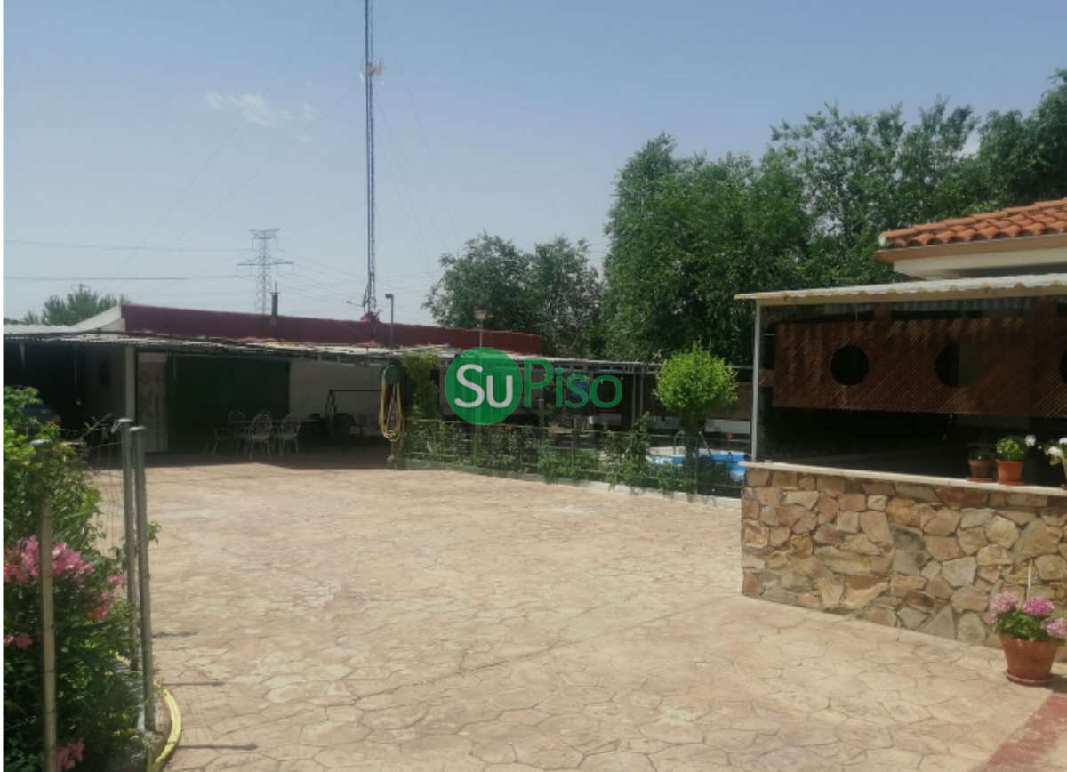 For sale of house in Yeles