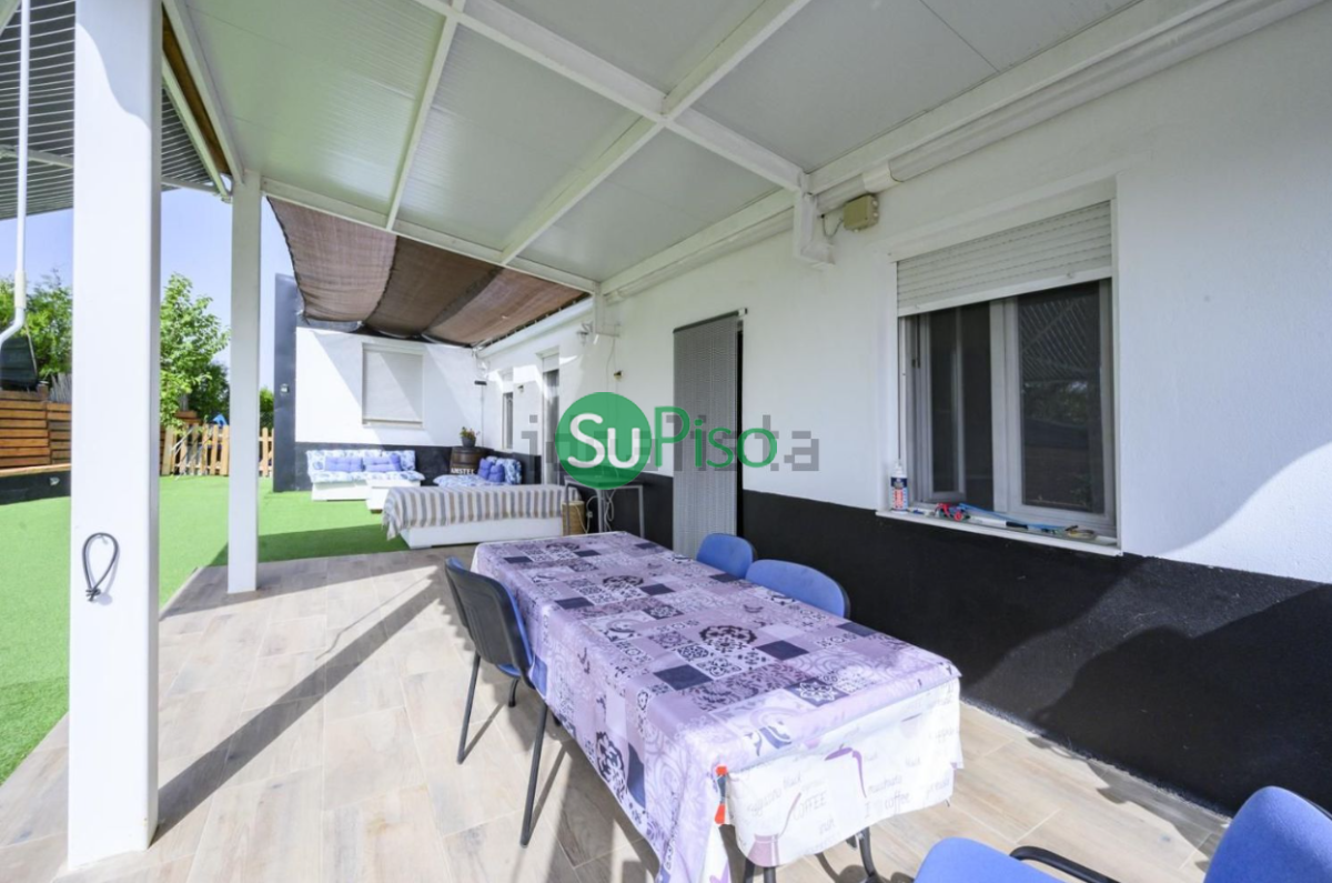 For sale of recreation property in Yeles