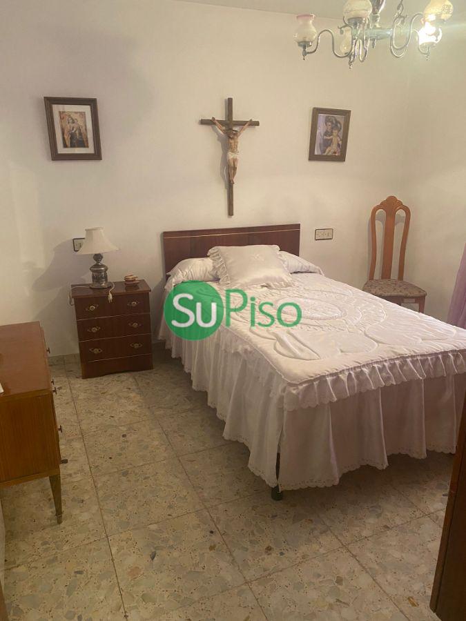 For rent of house in Yeles
