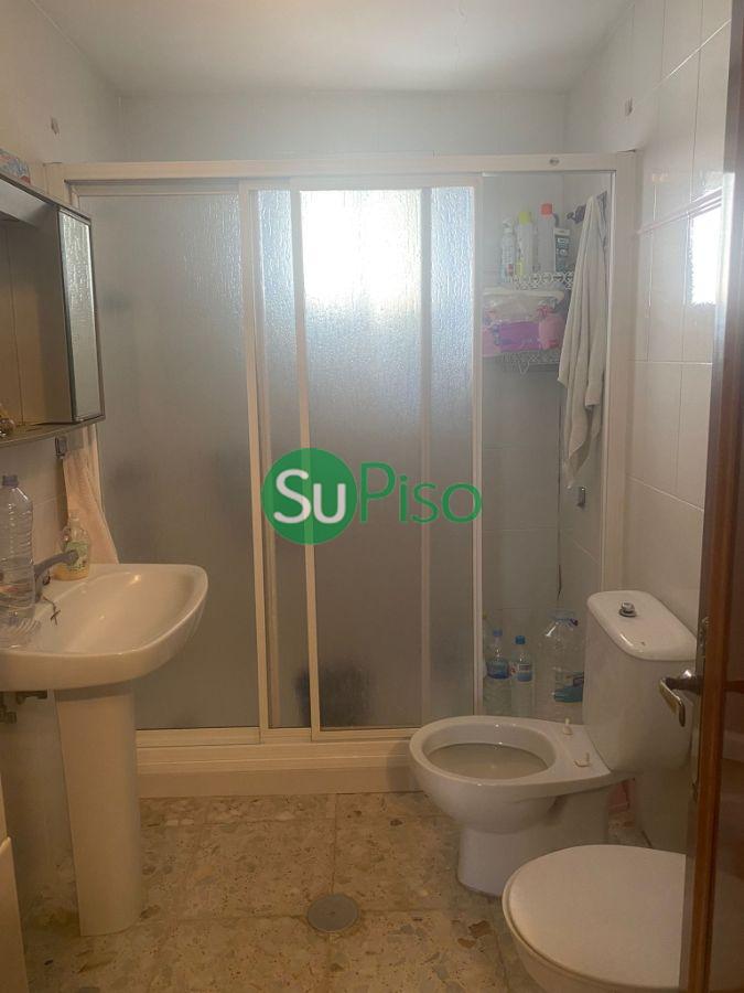 For rent of house in Yeles