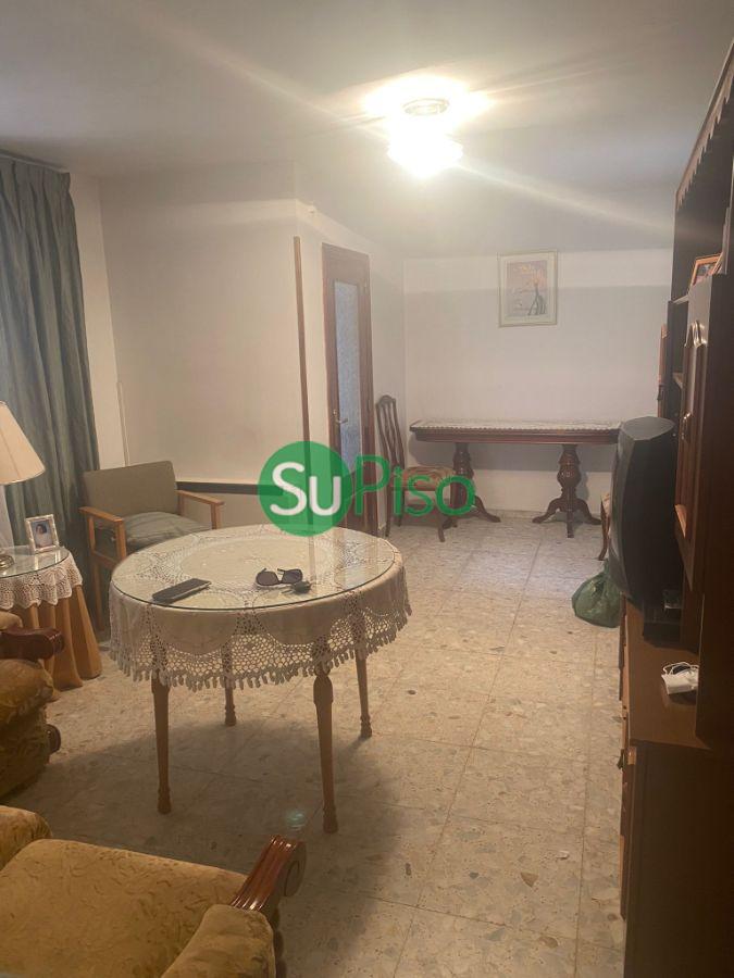 For rent of house in Yeles