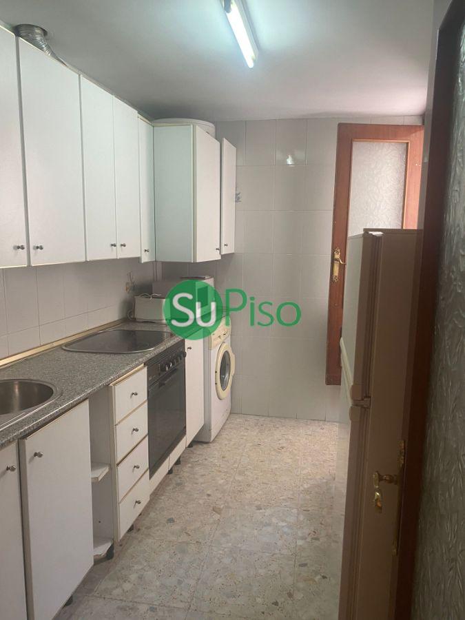 For rent of house in Yeles