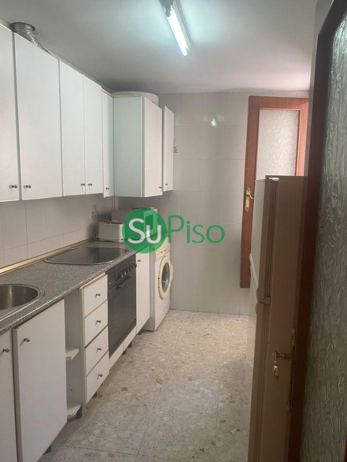 For rent of house in Yeles
