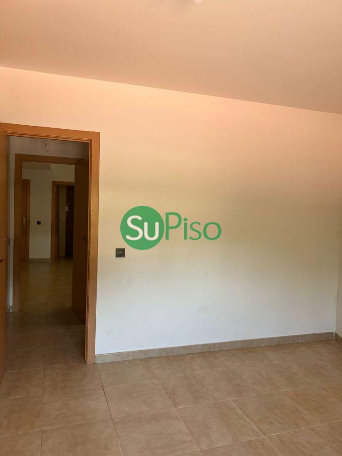 For sale of flat in Yeles