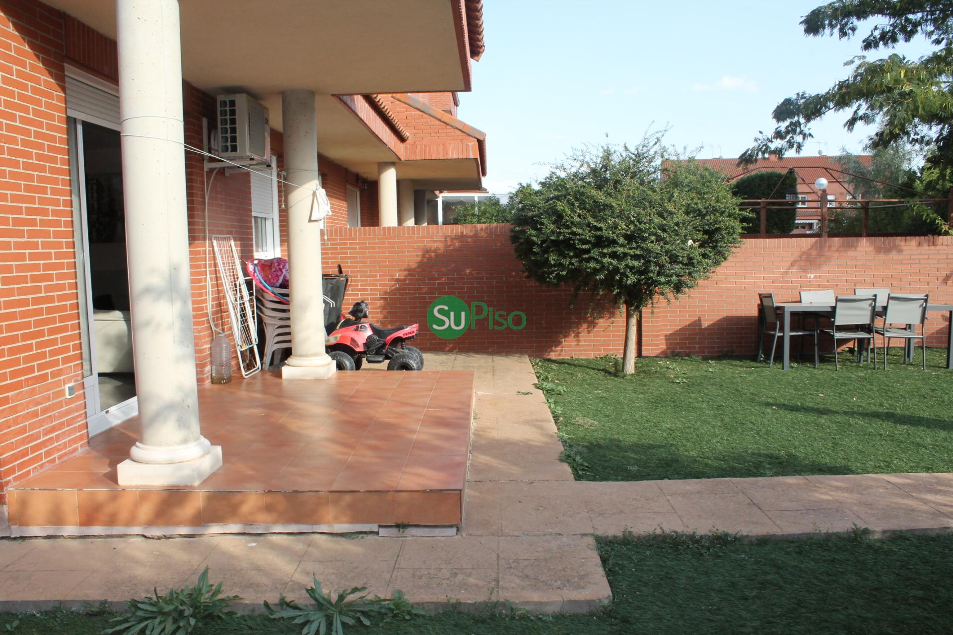 For sale of chalet in Illescas