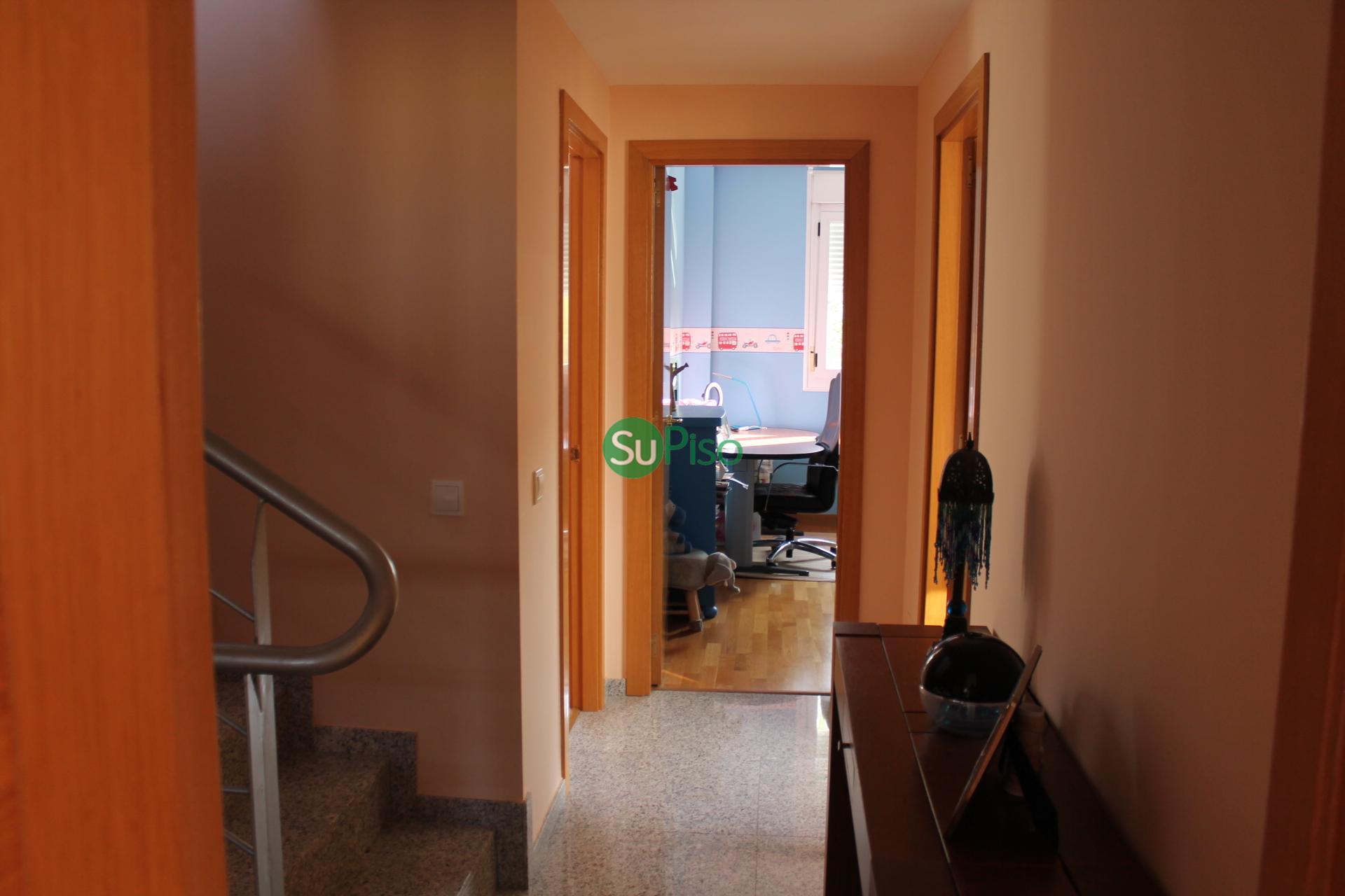 For sale of chalet in Illescas