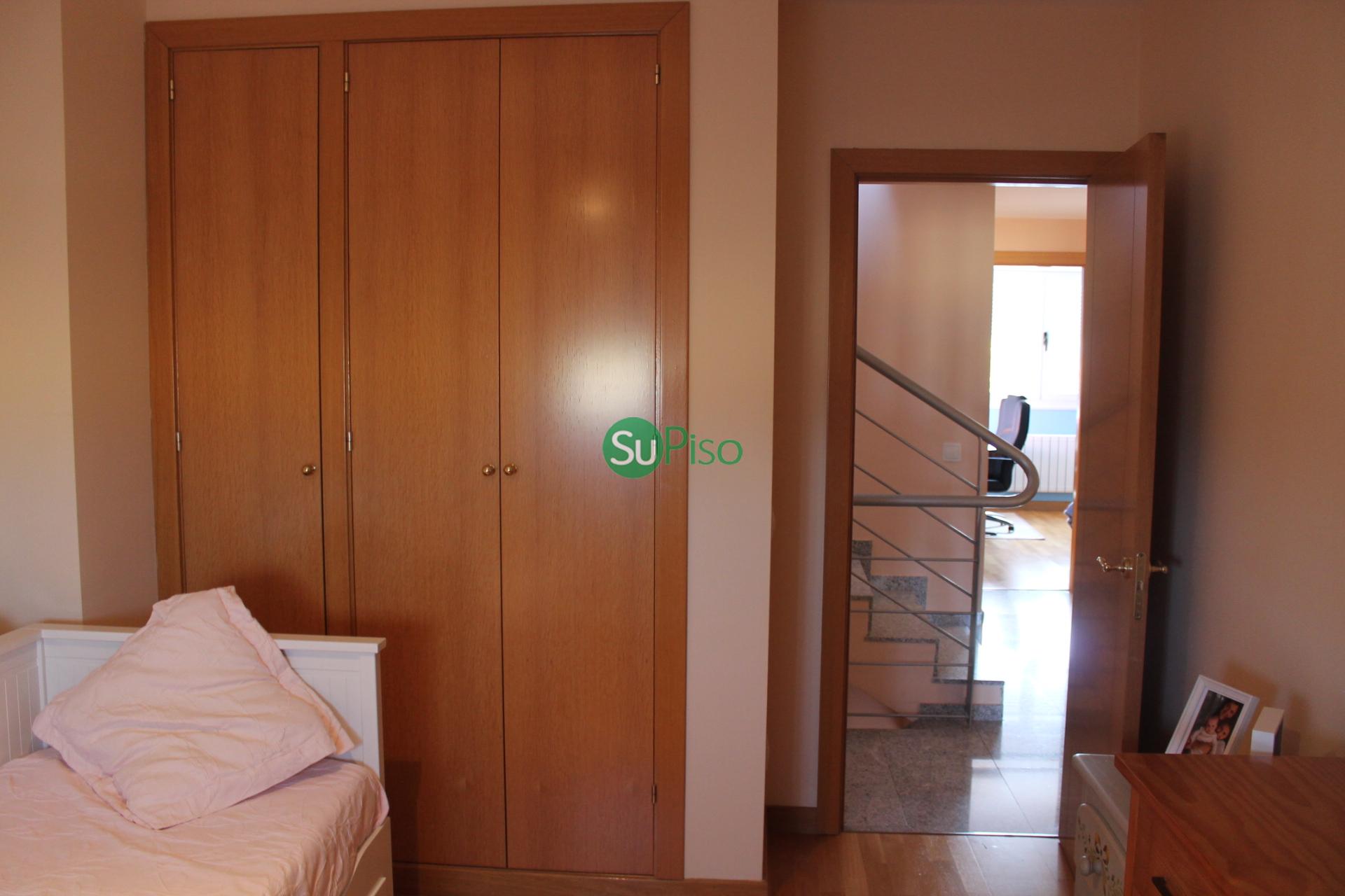 For sale of chalet in Illescas