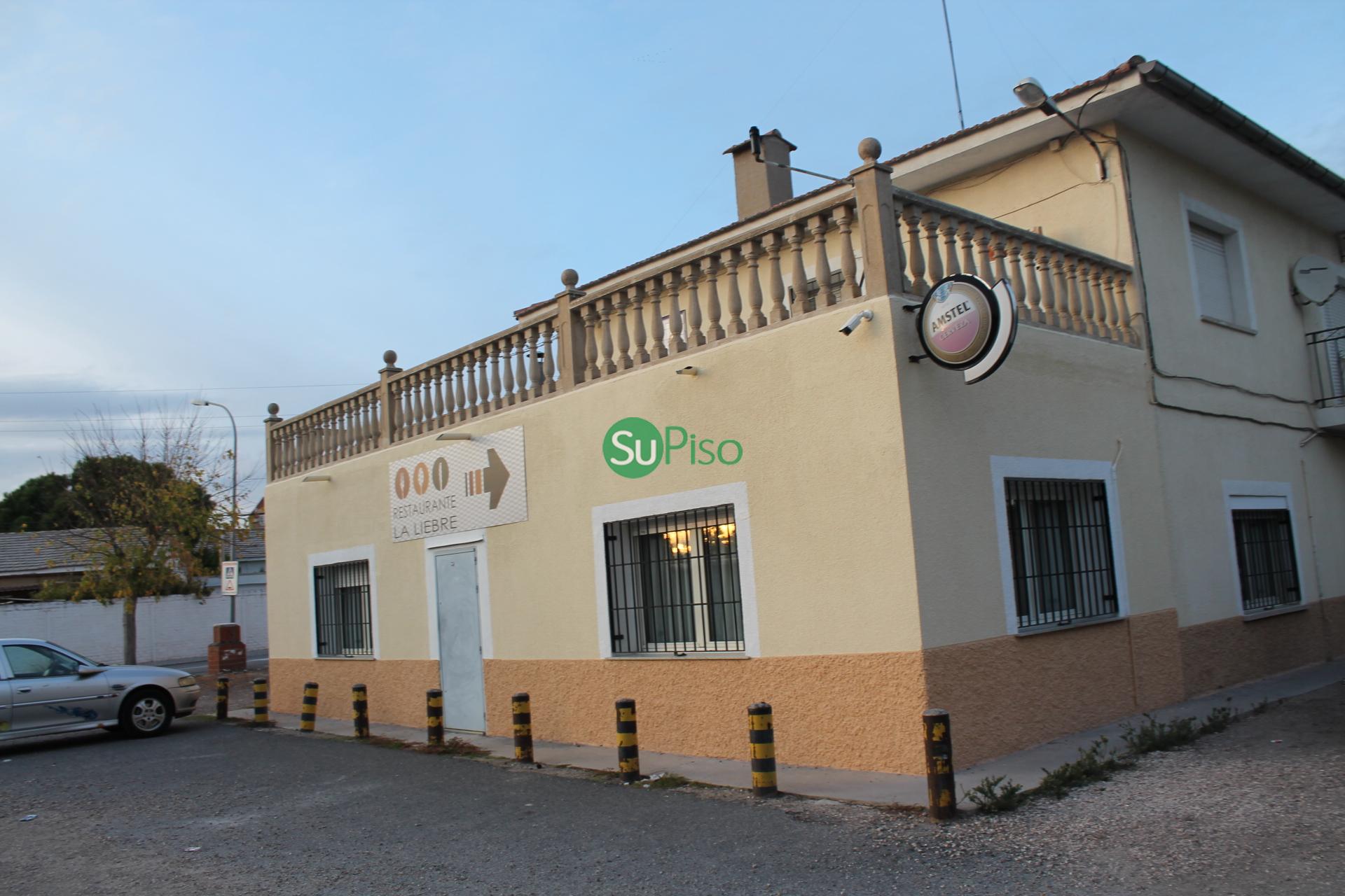 Venta de local comercial en Yeles