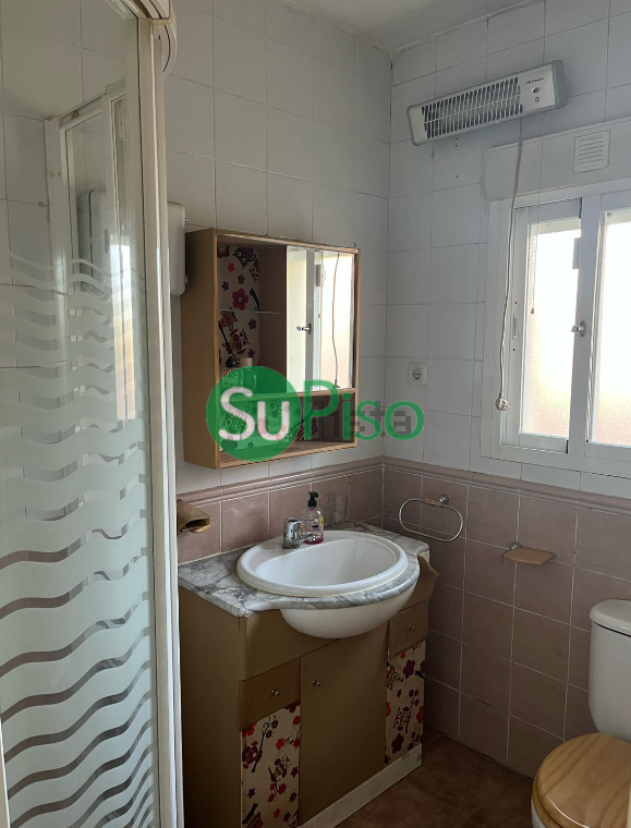 For sale of house in Yeles