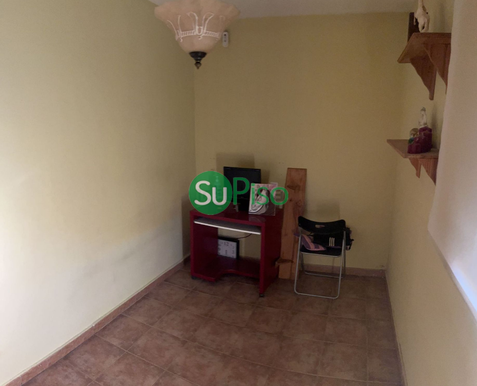For sale of house in Yeles