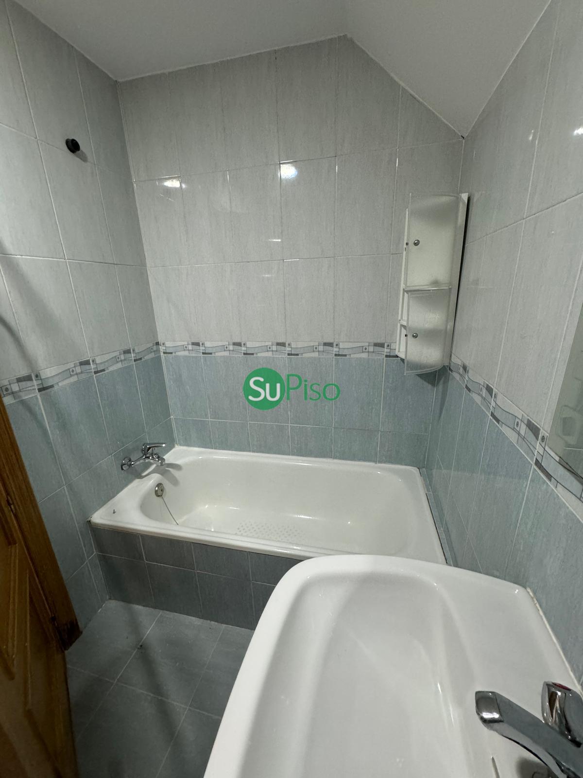 For sale of flat in Yuncos