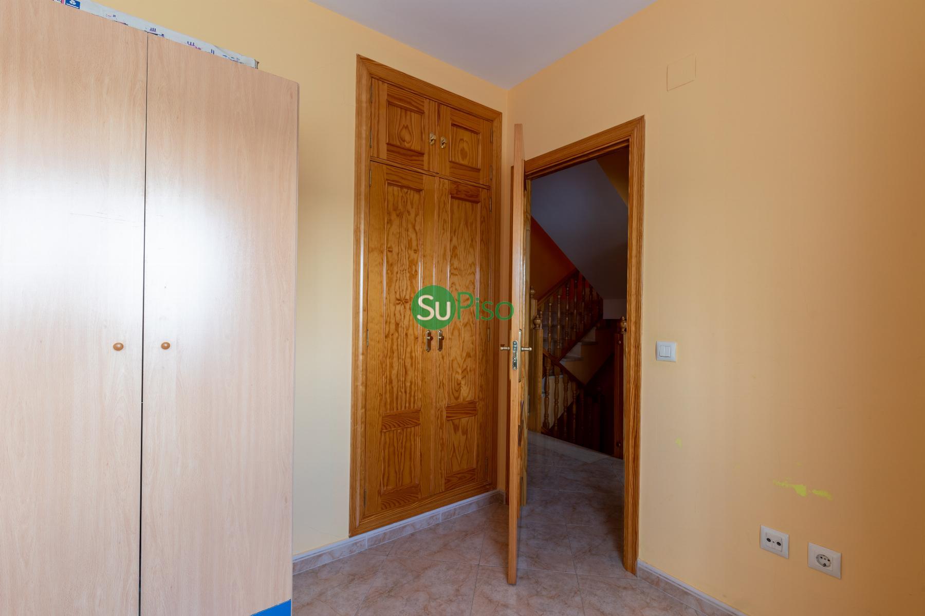 Venta de chalet en Yeles