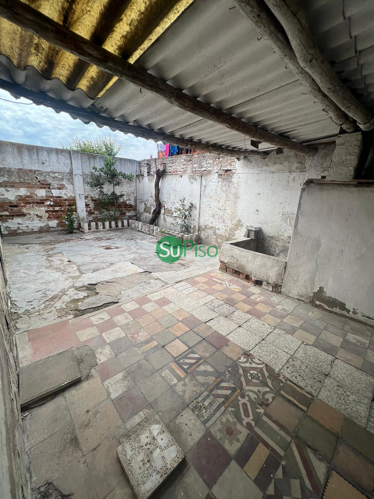 For sale of ground floor in Illescas