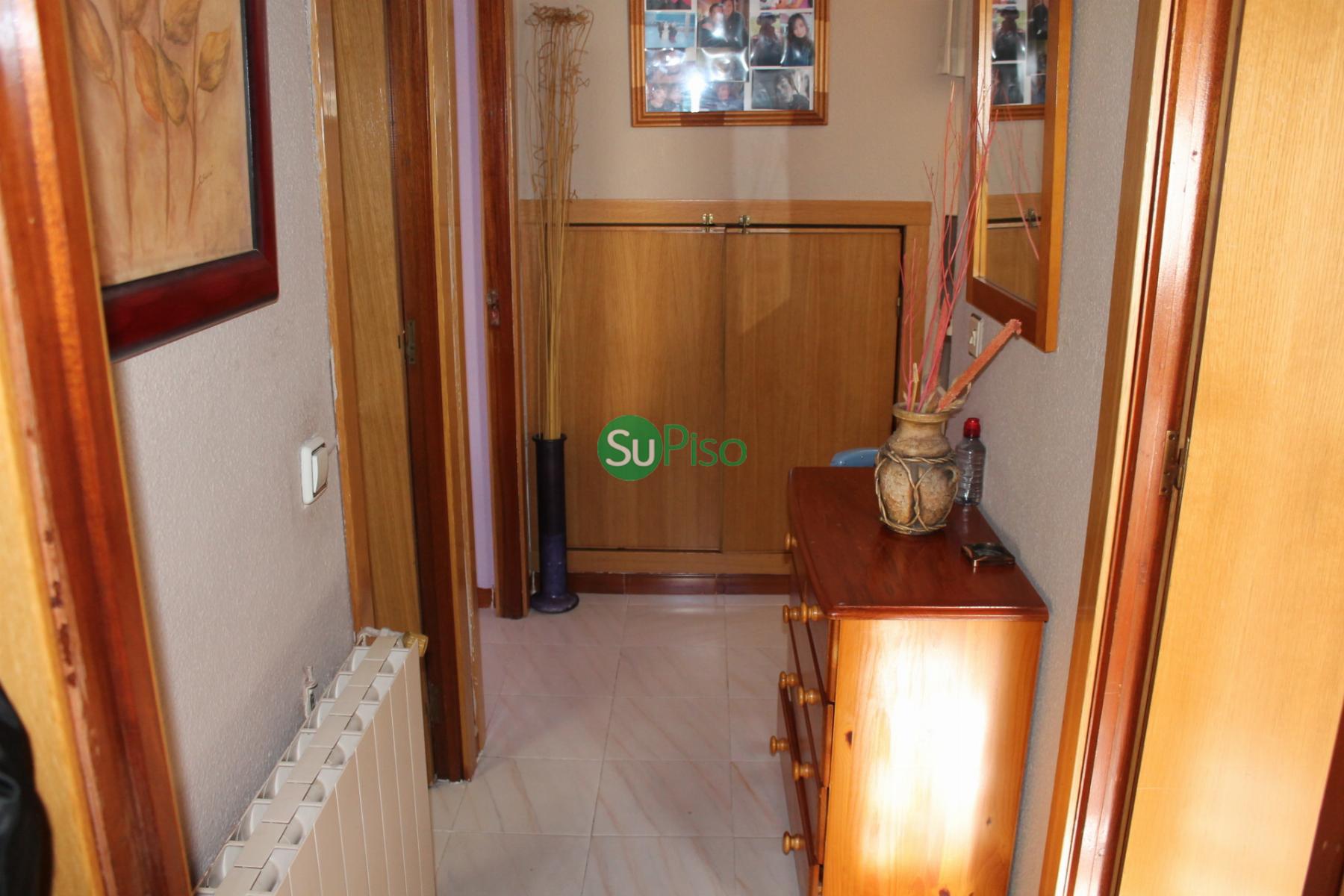 For sale of chalet in Yeles